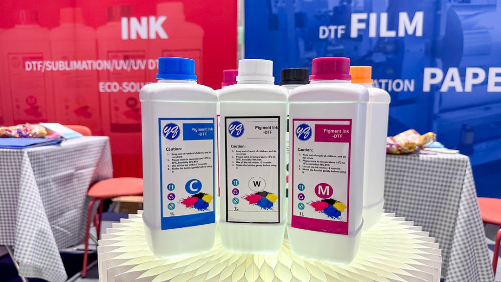 Catch the Future: YIQIA DIGITAL Shines at PRINTING UNITED EXPO 2024 4 PRINTING-UNITED-EXPO-2024.2